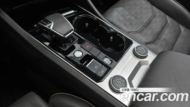 Volkswagen Touareg 2020 thumb 7