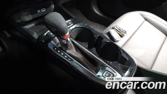 Chevrolet Tracker 2024 thumb 2