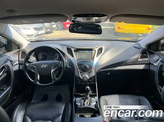 Hyundai Grandeur 2011 thumb 10