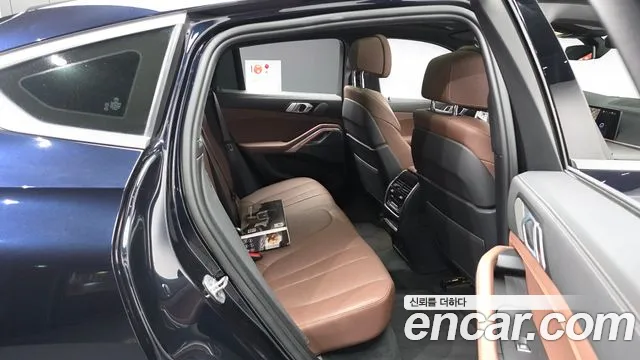 BMW X6 2020 thumb 10