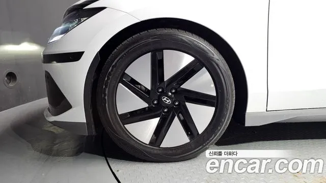 Hyundai IONIQ 6 2022 thumb 2