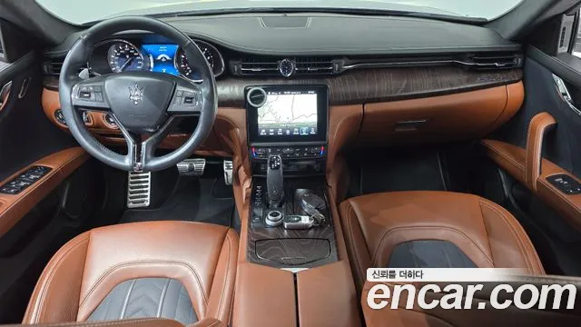 Maserati Quattroporte 2019 thumb 10