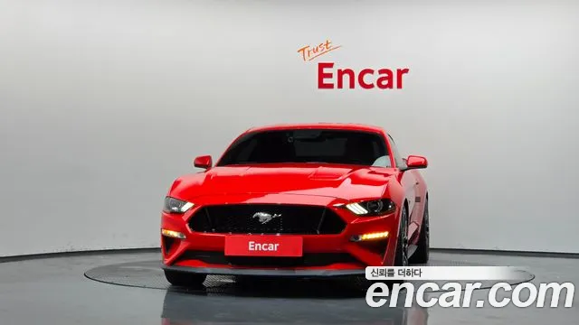 Ford Mustang Mach-E 2019 thumb 3