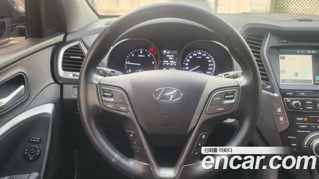 Hyundai Santa Fe 2017 thumb 6
