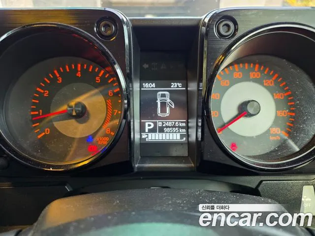 Suzuki Jimny 2019 thumb 10