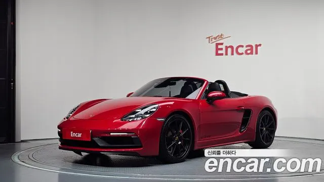 Porsche Cayman 2021 thumb 2