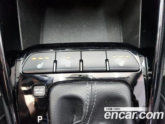 Kia Stonic 2019 thumb 2