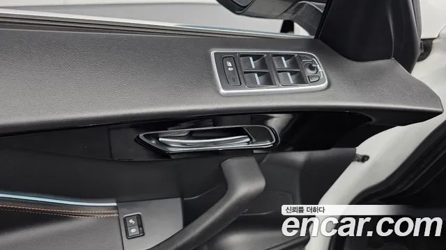 Jaguar F-Pace 2019 thumb 9