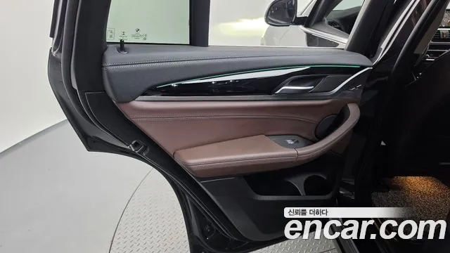 BMW X4 2020 thumb 5