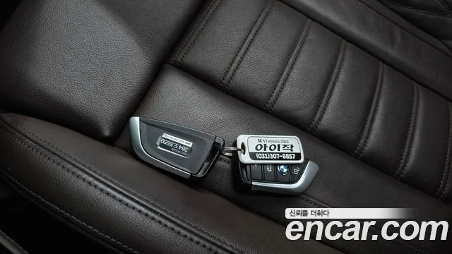 BMW X4 2020 thumb 9