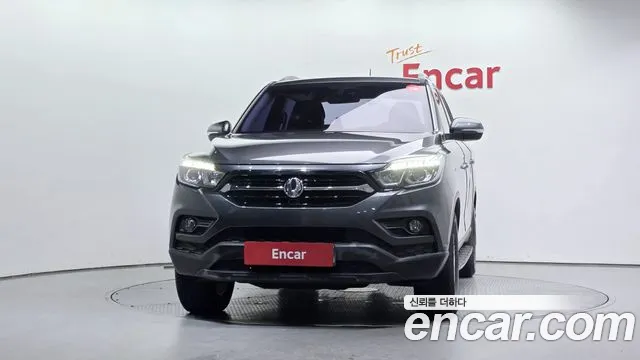 KG_Mobility_Ssangyong Rexton 2019 thumb 4