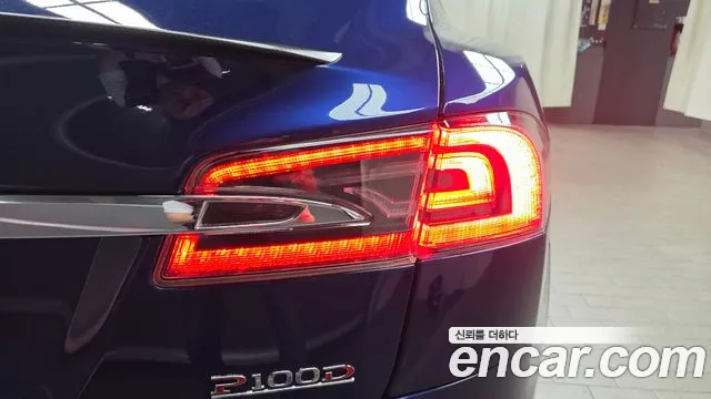 Tesla Model S 2019 thumb 5