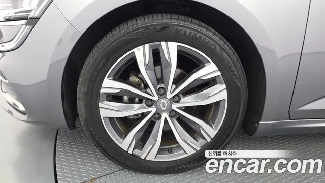 Renault Megane 2020 thumb 8