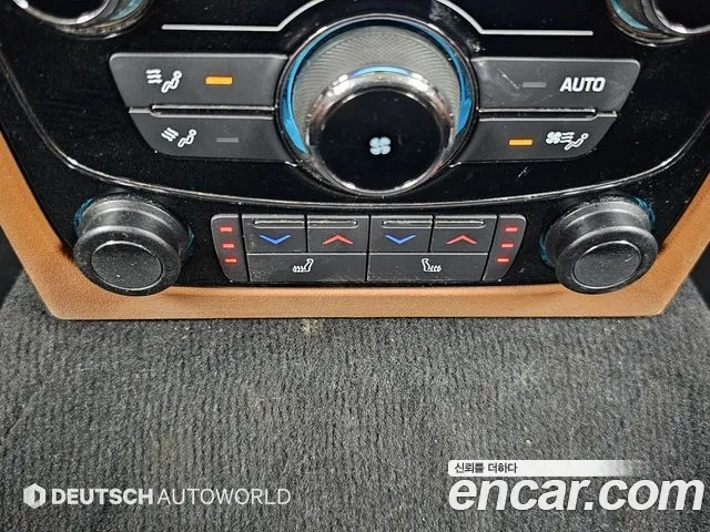 Jaguar XF 2019 thumb 9