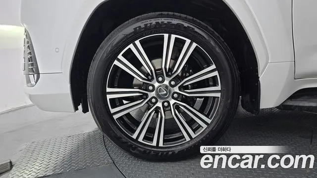 Lexus LX 2025 thumb 10