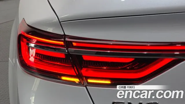 Renault Megane 2022 thumb 8