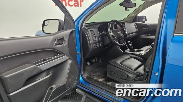 Chevrolet Colorado 2022 thumb 3