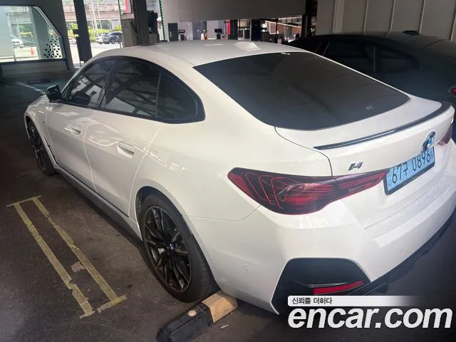 BMW i4 2025 thumb 2