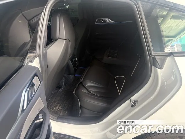 BMW i4 2025 thumb 9
