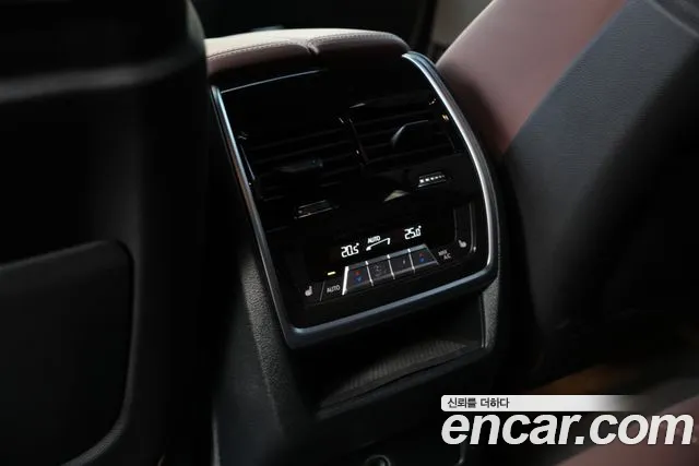 BMW X6 2023 thumb 12