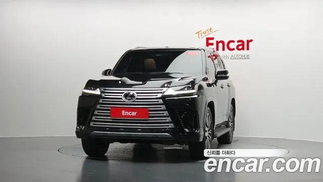 Lexus LX 2025 thumb 9