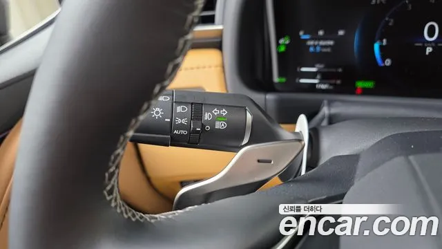 Lexus LX 2025 thumb 5