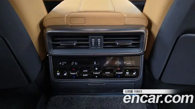 Lexus LX 2025 thumb 8