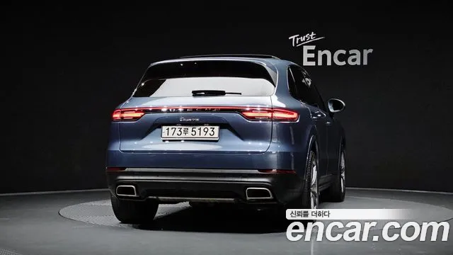 Porsche Cayenne 2020 thumb 2