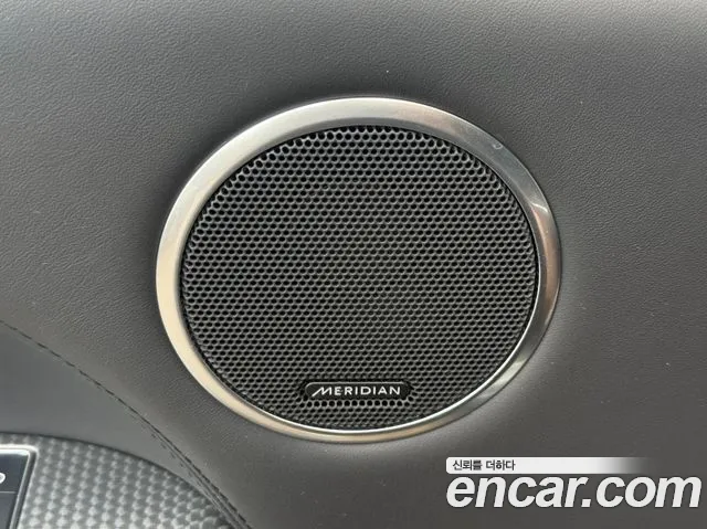 Land Rover Range Rover Sport 2019 thumb 2