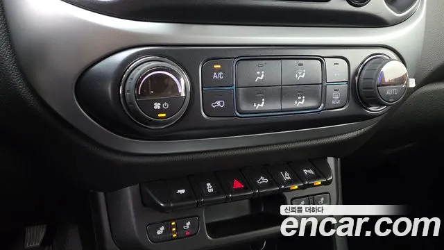 Chevrolet Colorado 2022 thumb 3