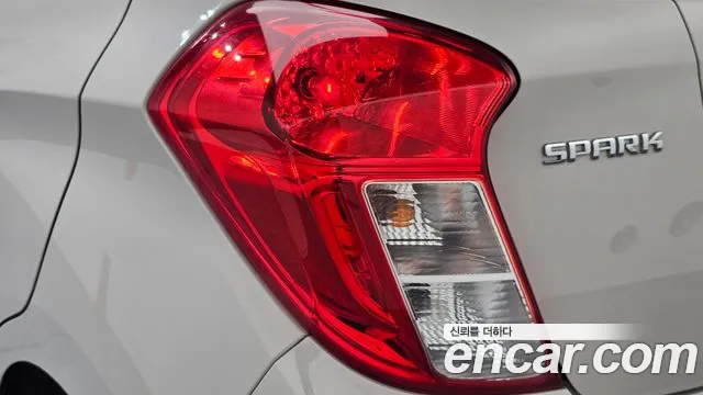 Chevrolet Spark 2019 thumb 3
