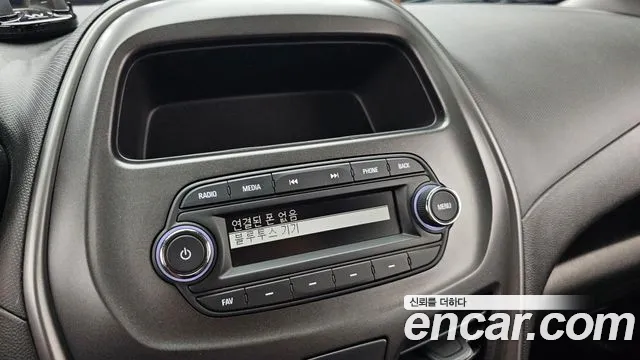 Chevrolet Spark 2019 thumb 4