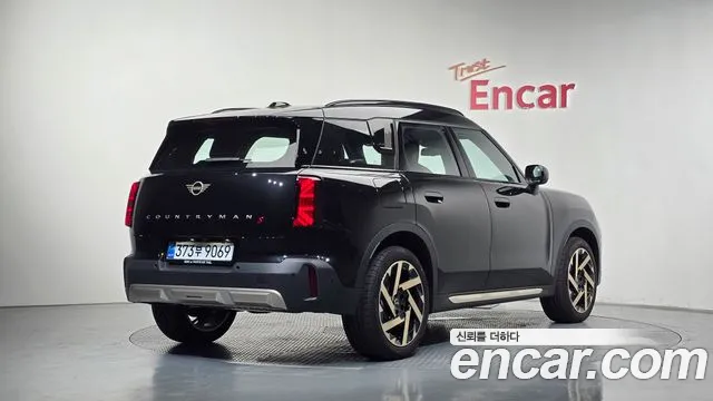 Mini Countryman 2026 thumb 8