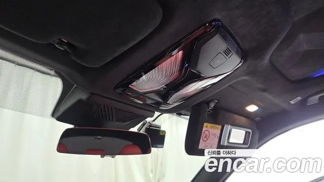 BMW XM 2025 thumb 5