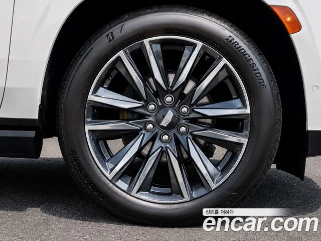 Cadillac Escalade 2023 thumb 12
