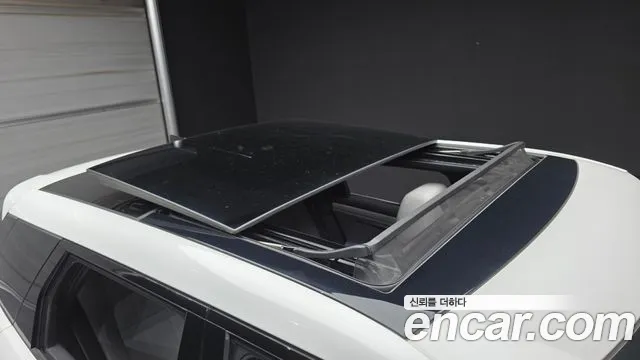 Land Rover Range Rover Evoque 2022 thumb 5