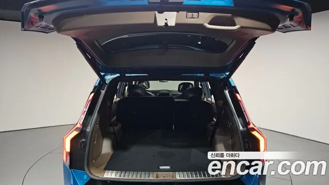 Kia EV9 2023 thumb 2