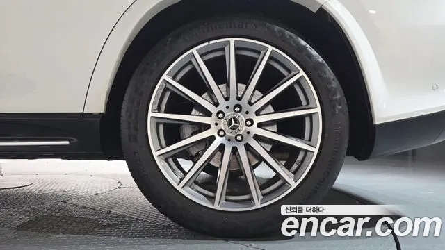 Mercedes-Benz GLS 2021 thumb 4