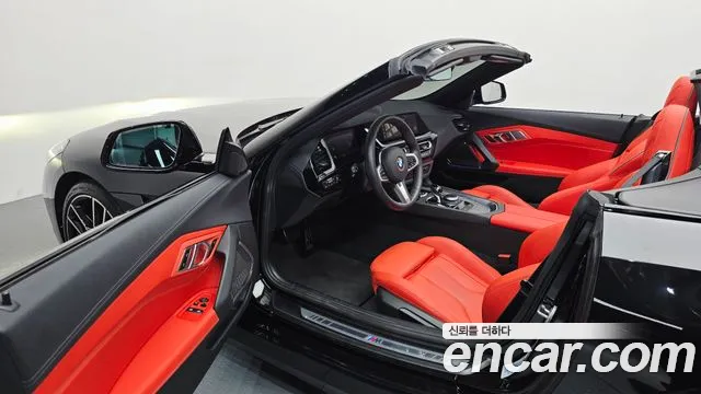 BMW Z4 2025 thumb 7