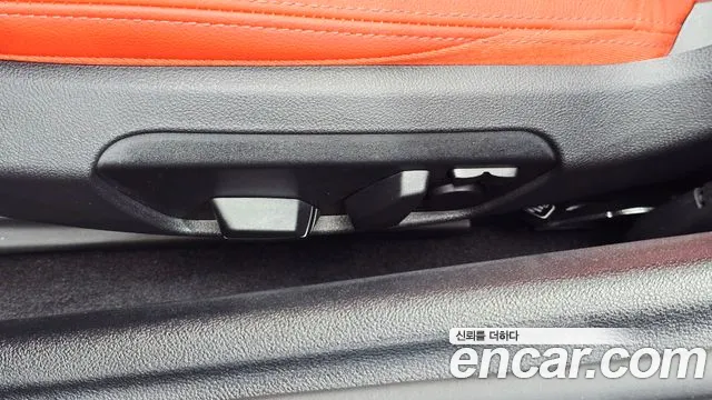 BMW Z4 2025 thumb 4