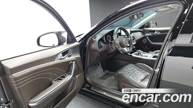 Kia Stinger 2020 thumb 12