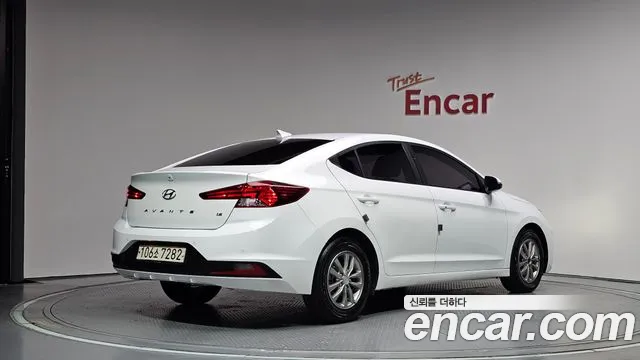 Hyundai Avante 2019 thumb 3