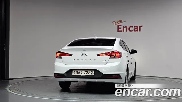 Hyundai Avante 2019 thumb 4