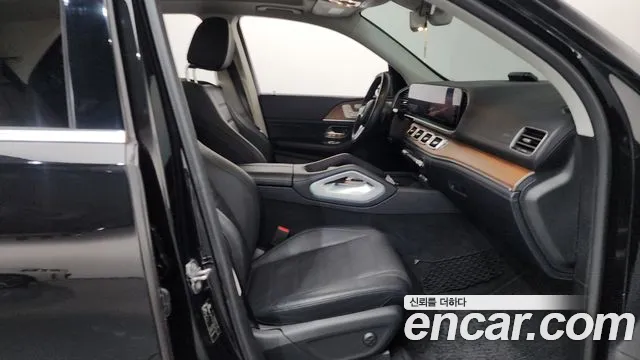 Mercedes-Benz GLE 2020 thumb 11