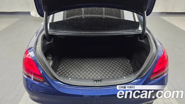 Mercedes-Benz C-Класс 2019 thumb 10