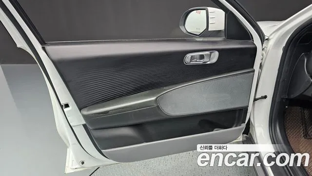 Hyundai IONIQ 6 2022 thumb 10
