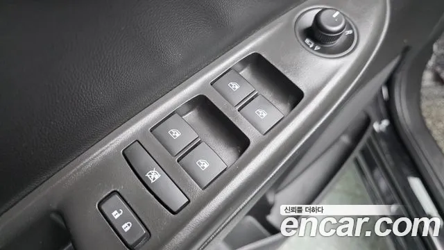 Chevrolet Spark 2022 thumb 2