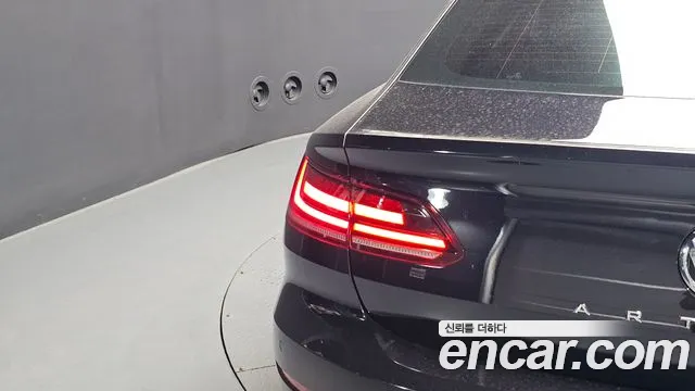 Volkswagen Arteon 2020 thumb 3