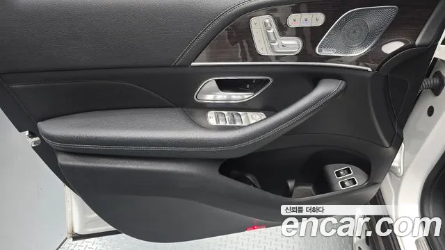 Mercedes-Benz GLE 2021 thumb 10