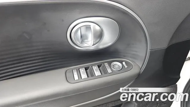 Hyundai IONIQ 9 2025 thumb 7